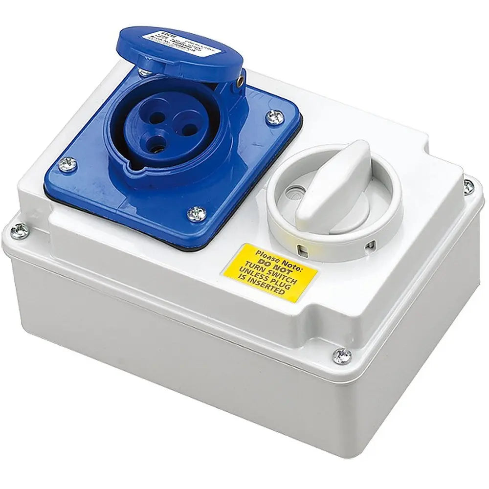16 Amp 3 Pin Interlock Socket Switch 200V - 250V 2P+E Weatherproof IP44 SI16324 ESR