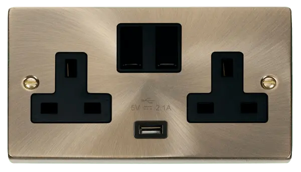 Click Deco Antique Brass 13A 2G Switched Socket With 2.1A USB Outlet with Black Insert – VPAB770BK