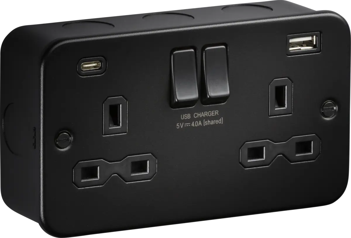 Knightsbridge Metal Clad Black 13A 2G SP Switched Socket with Dual USB A+C – MR9940TB Knightsbridge