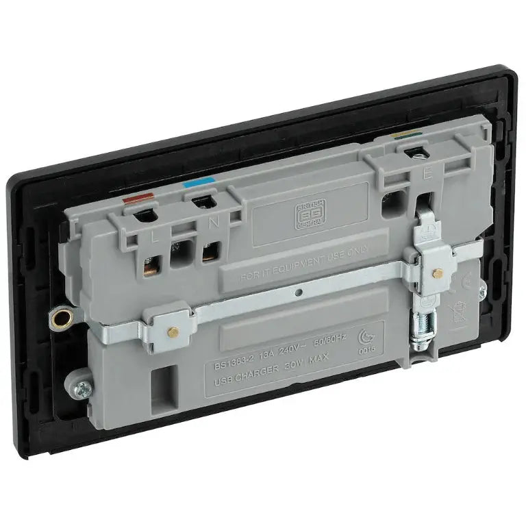 BG Evolve Matt Black Screwless USB Double Socket Type A+C PCDMB22UAC30B BG (British General)