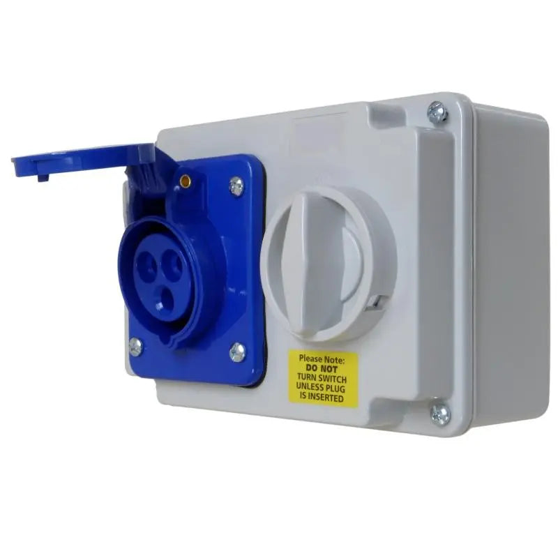 16 Amp 3 Pin Interlock Socket Switch 200V - 250V 2P+E Weatherproof IP44 SI16324 ESR