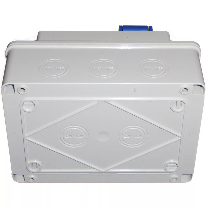 32 Amp 3 Pin Interlock Socket Switch with Industrial Trailing Plug IP44