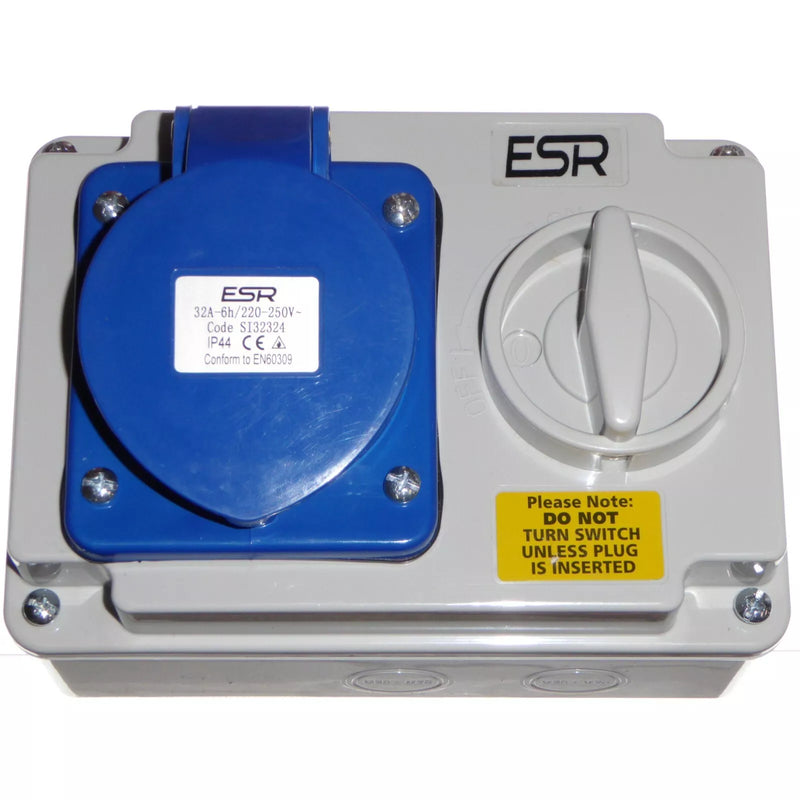 32 Amp 3 Pin Interlock Socket Switch with Industrial Trailing Plug IP44
